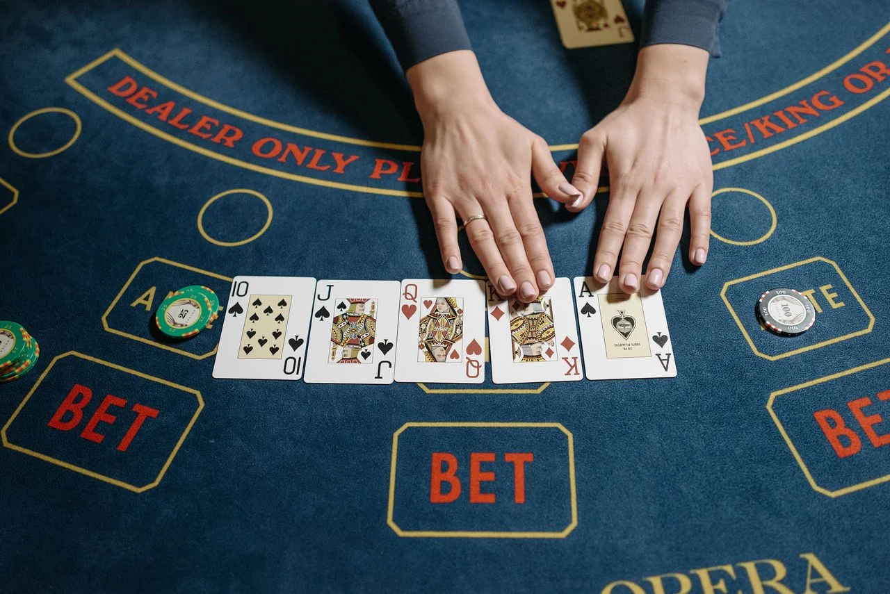 rrs88 — giải thích phòng Poker từ luật chơi đến chiến thuật